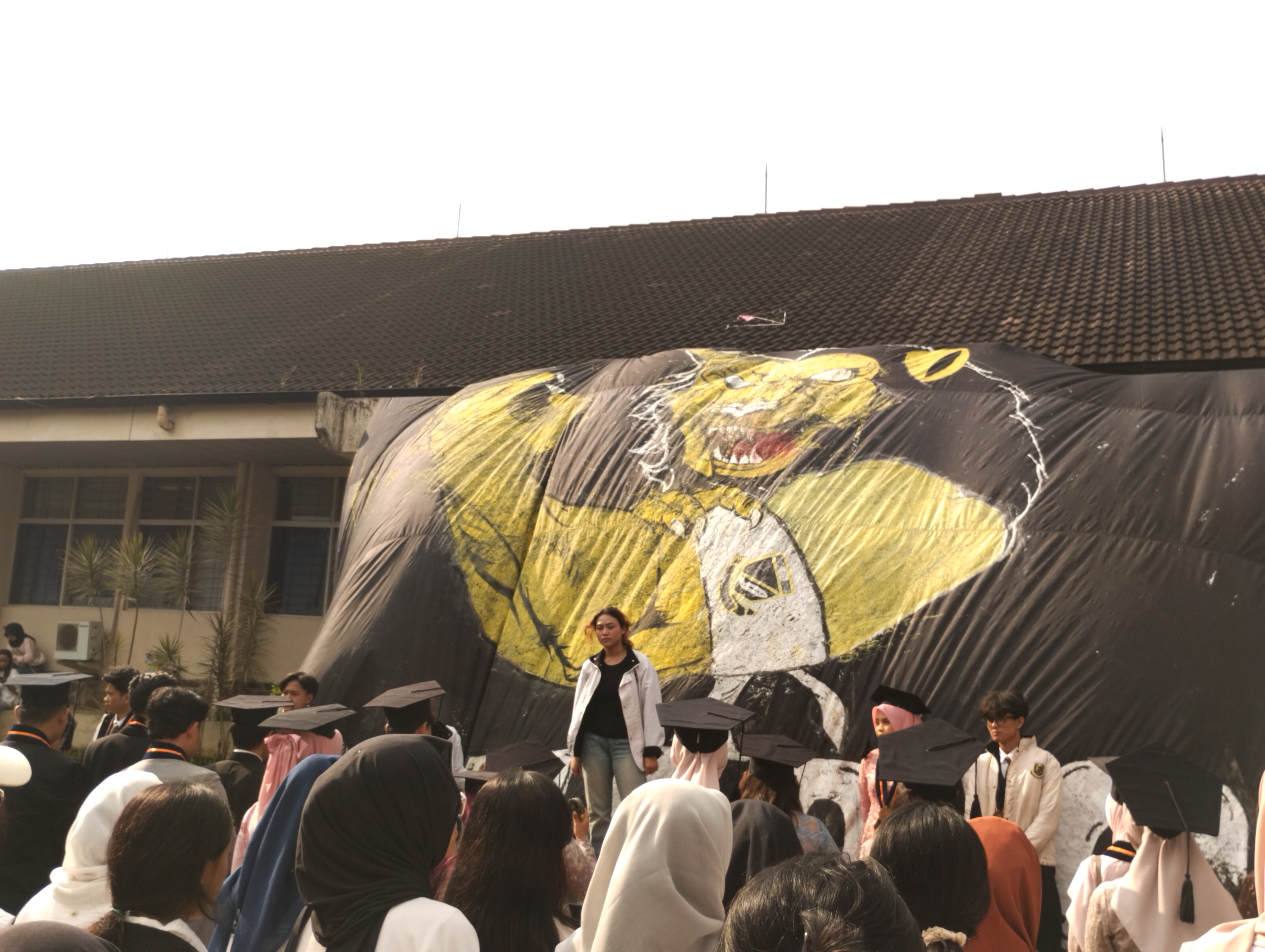 Border Wisuda 2026