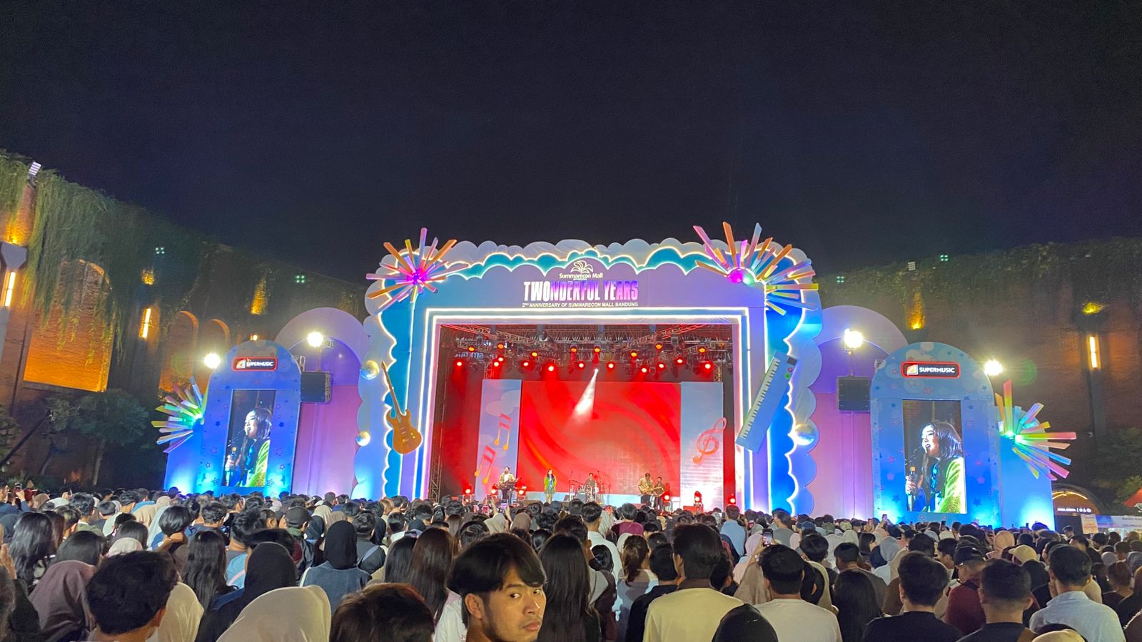 “TWONDERFUL YEARS”  Celebrates Summarecon Mall Bandung 2nd Anniversary